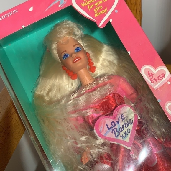 Vintage 1993 be mine Valentine’s Day Barbie Mattel special edition Cards new - Picture 7 of 8